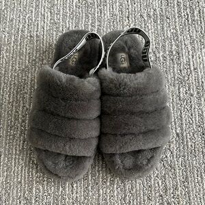 UGG Adult Women Fluffy Gray Slippers